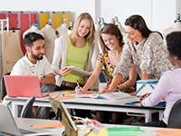 Deutsch B2 – kompakt in der Gruppe und online Deutsch B2 – kompakt in der Gruppe und online